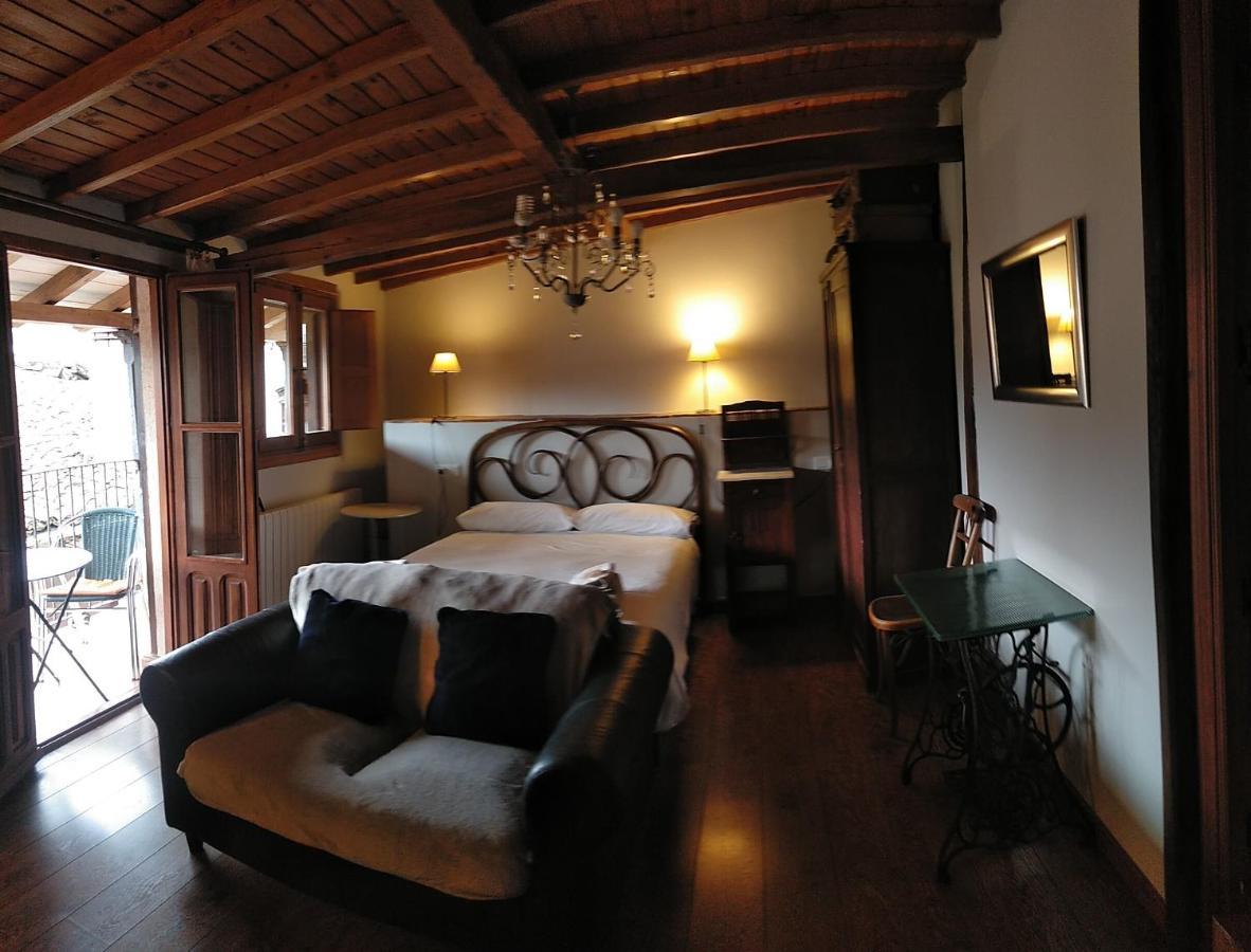 Alojamientos La Herrera San Esteban de la Sierra Ngoại thất bức ảnh